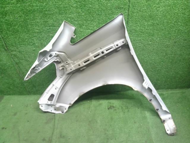 【中古】アルファード DBA-ANH25W 右フロントフェンダー 53801-58030 自社品番250325 070