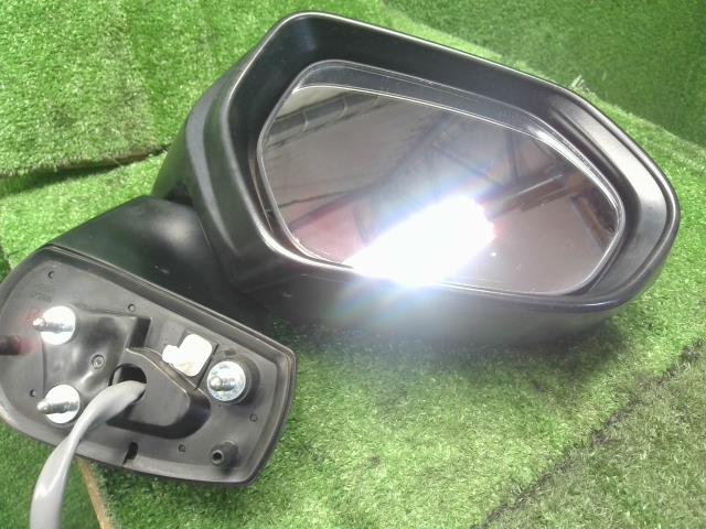 【中古】シエンタ DBA-NSP170G 右ドアミラー サイドミラー 87910-52F30 自社品番250329 8T7