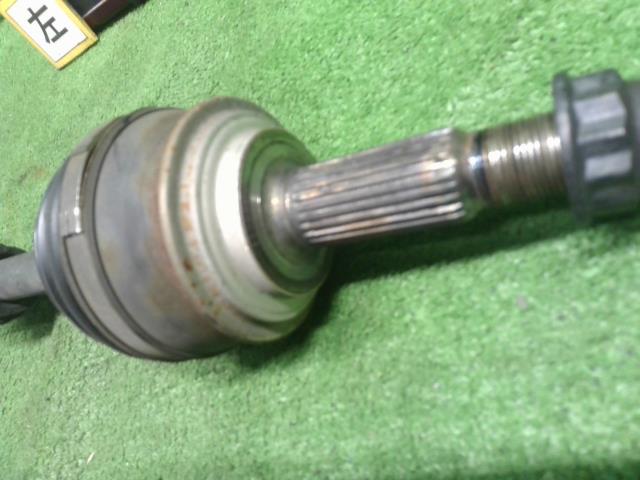 【中古】シエンタ DBA-NSP170G 左フロントドライブシャフト 43420-52330 自社品番250329 8T7