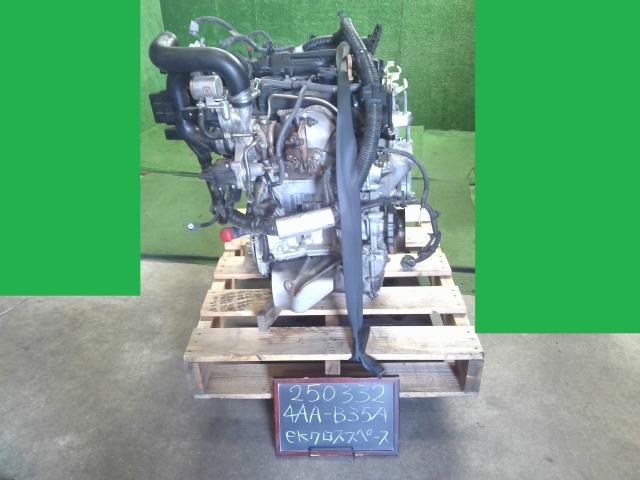【中古】ｅＫクロススペース 4AA-B35A エンジン  自社品番250332 W37F28