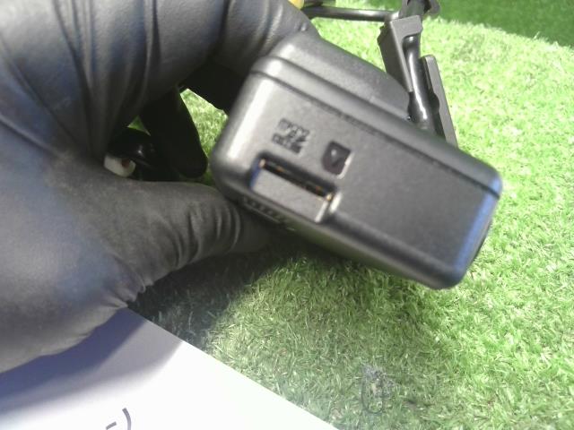 【中古】ｅＫクロススペース 4AA-B35A 純正 ドライブレコーダー DJ4-D  自社品番250332 W37F28