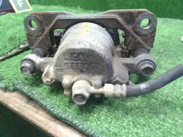 【中古】ライフ LA-JB1 左フロントキャリパー 45019-S2K-013 自社品番250335 RP33M