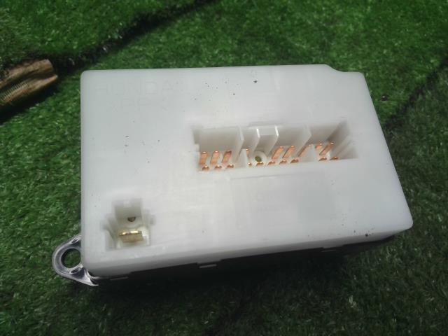 【中古】ライフ LA-JB1 パワーウインドウ PWスイッチ 35765-S2K-003ZB 自社品番250335 RP33M