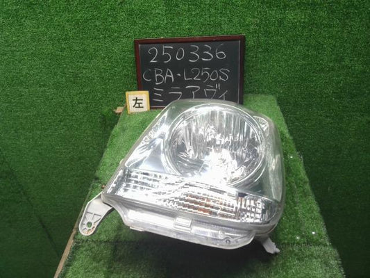 【中古】ミラアヴィ CBA-L250S 左ヘッドランプ ライト 81150-B2260 自社品番250336 S30