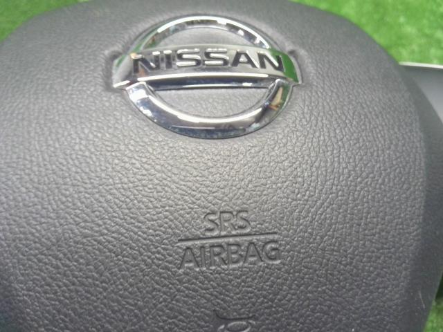 【中古】デイズルークス DBA-B21A ステアリングホイール ハンドル　インフレーター欠品 48430-6A01G 自社品番250343 X42