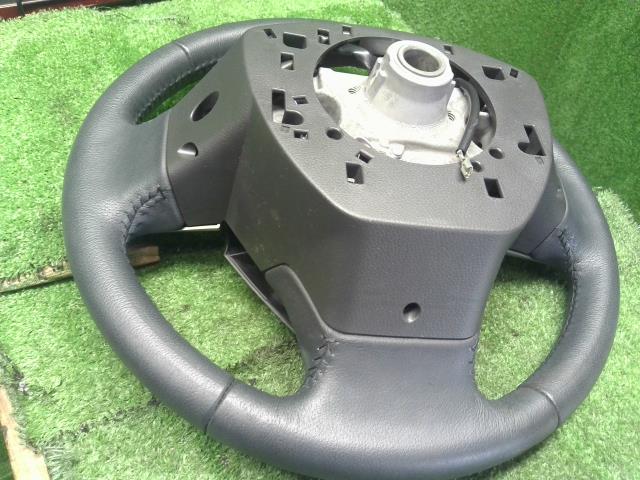 【中古】デイズルークス DBA-B21A ステアリングホイール ハンドル　インフレーター欠品 48430-6A01G 自社品番250343 X42