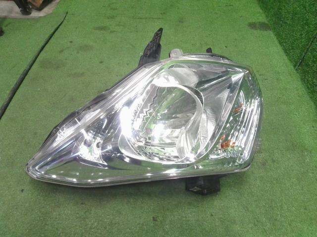 【中古】ワゴンＲ DBA-MH34S 右ヘッドランプ ライト 35120-72M00 自社品番250349