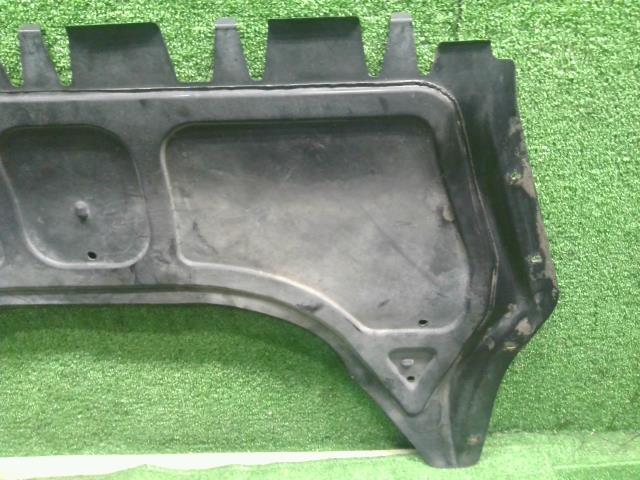 【中古】VW ゴルフ ABA-1KCAV エンジンアンダーカバー  自社品番250352