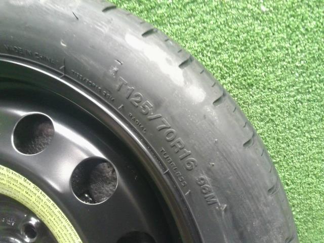 【中古】VW ゴルフ ABA-1KCAV スペアタイヤ 工具 ジャッキ 1K0 601 027 S 自社品番250352