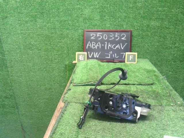 【中古】VW ゴルフ ABA-1KCAV 右フロントドアロック 5K2 837 016 B 自社品番250352
