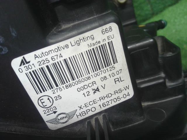 【中古】BMW ミニ ABA-MF16S 左右ヘッドランプ ライト 63 12 7 269 990 自社品番250353