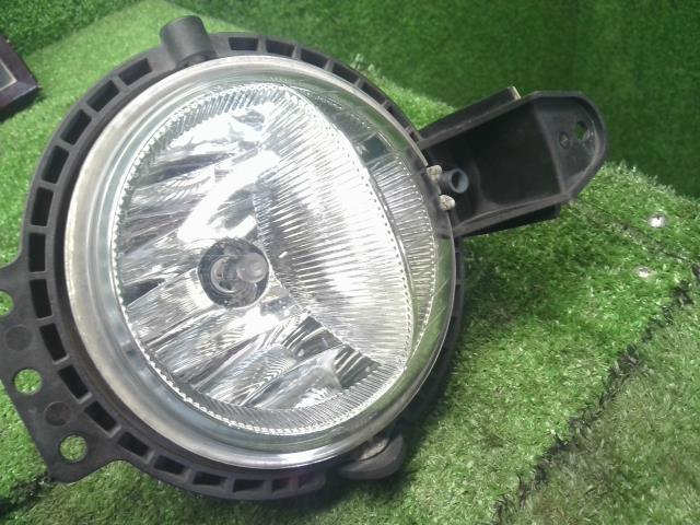 【中古】BMW ミニ ABA-MF16S 左右フォグランプ ライト 63 17 2 751 293 自社品番250353