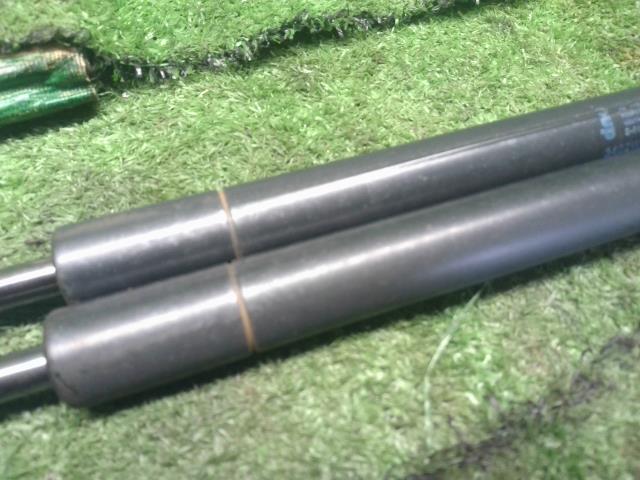 【中古】BMW ミニ ABA-MF16S バックドアダンパー リアゲートショック 51 24 7 148 902 自社品番250353