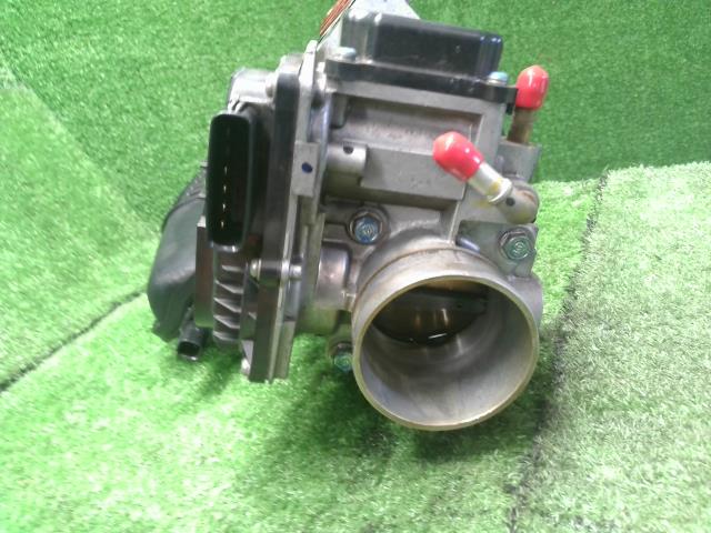 【中古】ヴェゼル DAA-RU3 インテークマニホールド 17100-51E-004 自社品番250354 G539P