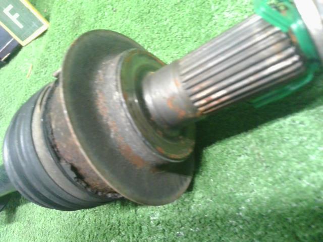 【中古】ＳＸ４ DBA-YB22S 右フロントドライブシャフト 44101-61MB0 自社品番250356 ZUM