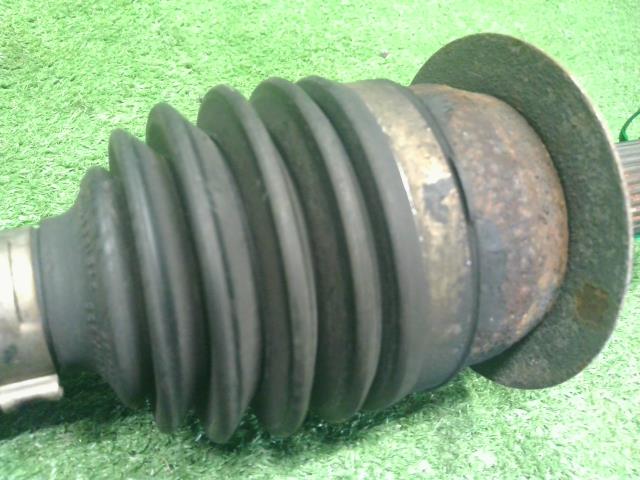 【中古】ＳＸ４ DBA-YB22S 右フロントドライブシャフト 44101-61MB0 自社品番250356 ZUM