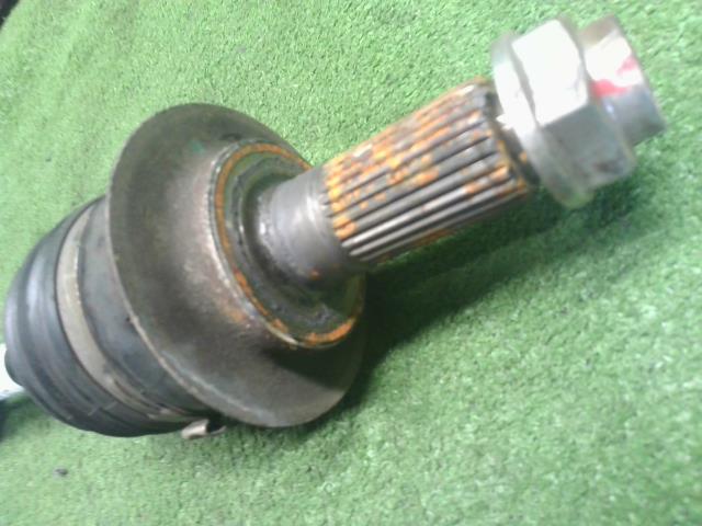 【中古】ＳＸ４ DBA-YB22S 左フロントドライブシャフト 44102-61M10 自社品番250356 ZUM