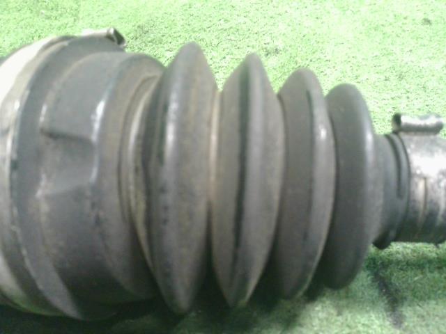 【中古】ＳＸ４ DBA-YB22S 左フロントドライブシャフト 44102-61M10 自社品番250356 ZUM