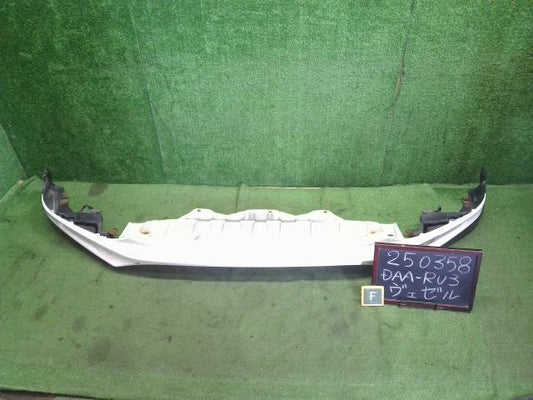 【中古】ヴェゼル DAA-RU3 フロントリップスポイラー  自社品番250358 NH788P