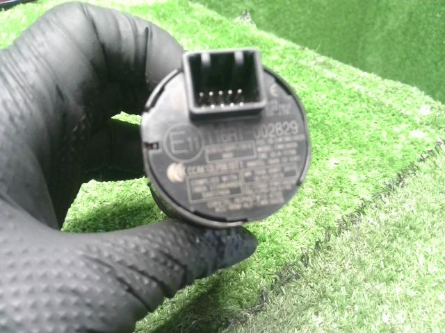 【中古】ヴェゼル DAA-RU3 イグニッションスイッチ プッシュ エンジンスタート 35881-T7A-J01 自社品番250358 NH788P