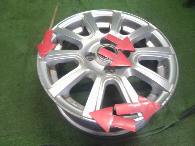 【中古】EXCEEDER 14インチ アルミホイール ヴィッツ外し  自社品番250368