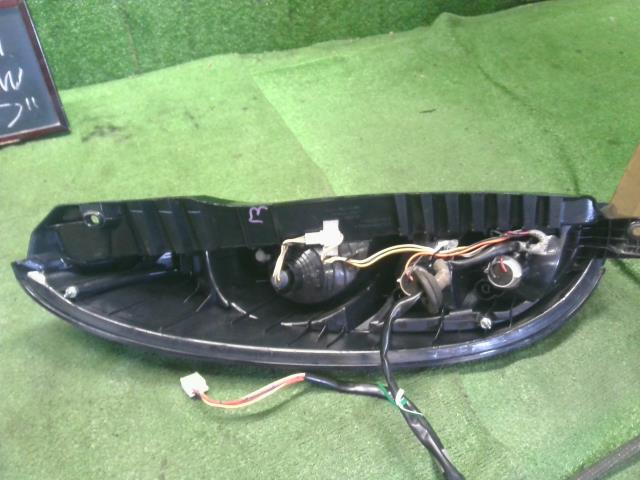 【中古】アイミーブ ZAA-HA3W 左右テールランプ 8330A681 自社品番250369 W13