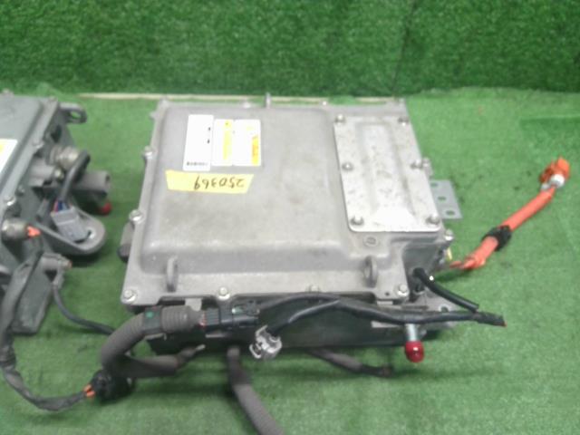 【中古】アイミーブ ZAA-HA3W インバーター 9499A189 自社品番250369 W13