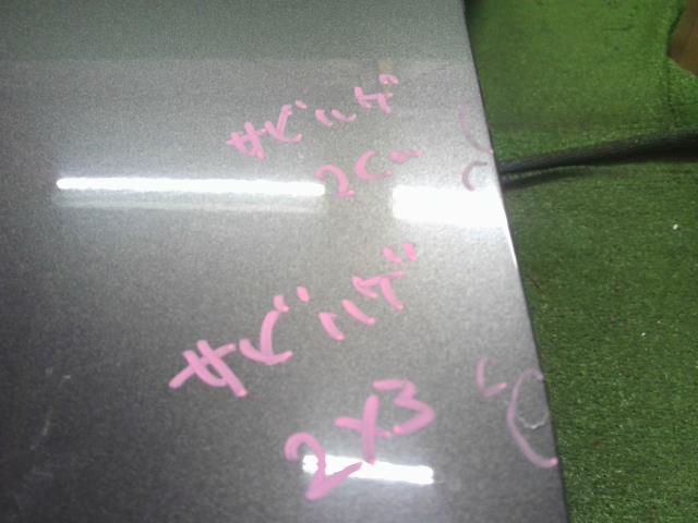 【中古】カムリ DAA-AVV50 左フロントドア 67002-33200 自社品番250372 1G3