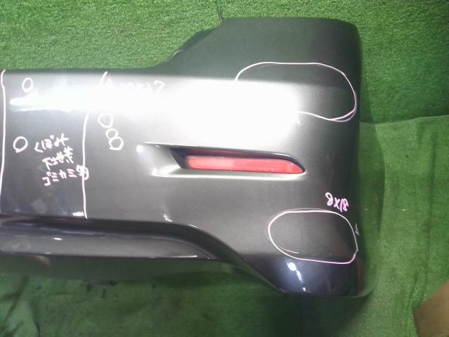 【中古】カムリ DAA-AVV50 リアバンパー 52159-33330-B1 自社品番250372 1G3