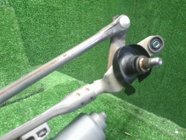 【中古】カムリ DAA-AVV50 フロントワイパーモーター 85110-33340 自社品番250372 1G3