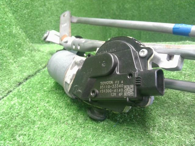 【中古】カムリ DAA-AVV50 フロントワイパーモーター 85110-33340 自社品番250372 1G3