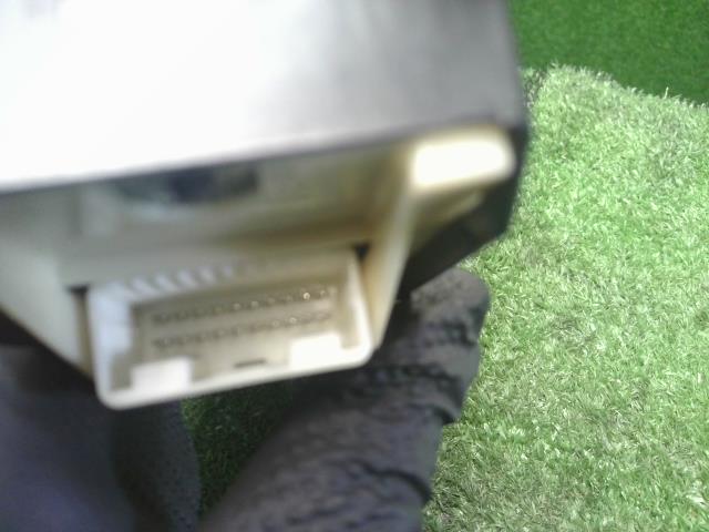 【中古】カムリ DAA-AVV50 パワーウインドウ PWスイッチ 84040-33080 自社品番250372 1G3