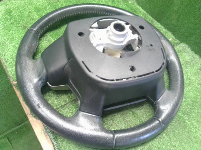 【中古】カムリ DAA-AVV50 ステアリングホイール ハンドル　インフレーター欠品　 45100-33780-C0 自社品番250372 1G3