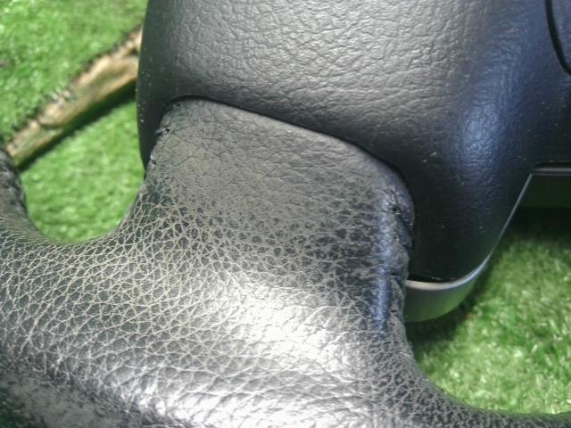 【中古】カムリ DAA-AVV50 ステアリングホイール ハンドル　インフレーター欠品　 45100-33780-C0 自社品番250372 1G3