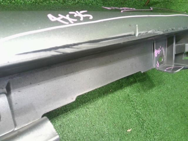 【中古】レクサス IS DAA-AVE30 右サイドステップ スポイラー 75851-53905-B2 自社品番250373 1J7