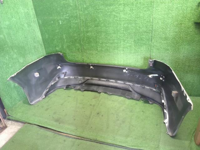 【中古】レクサス IS DAA-AVE30 リアバンパー 52159-53942-B2 自社品番250373 1J7
