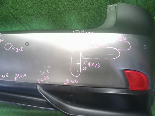 【中古】レクサス IS DAA-AVE30 リアバンパー 52159-53942-B2 自社品番250373 1J7