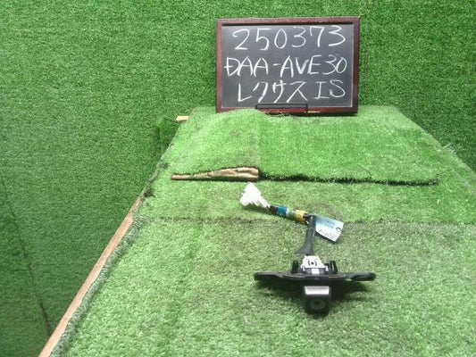 【中古】レクサス IS DAA-AVE30 リア バックカメラ 86790-53031 自社品番250373 1J7