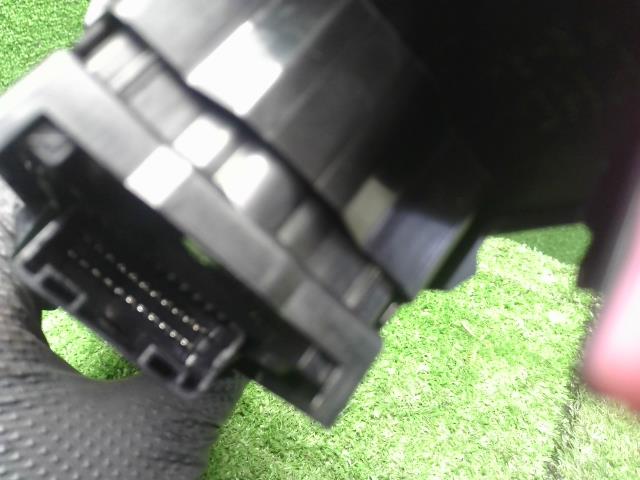 【中古】レクサス IS DAA-AVE30 パワーウインドウ PWスイッチ 84040-53250 自社品番250373 1J7