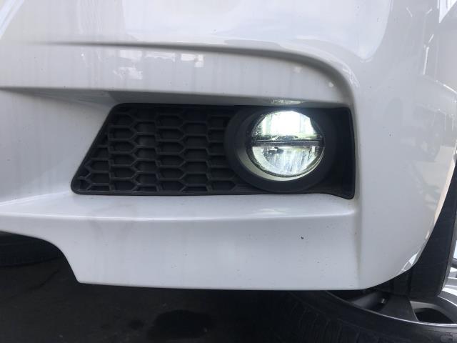 【中古】BMW 3シリーズ LDA-8C20 左フォグランプ ライト 63 17 7 315 559 自社品番250375