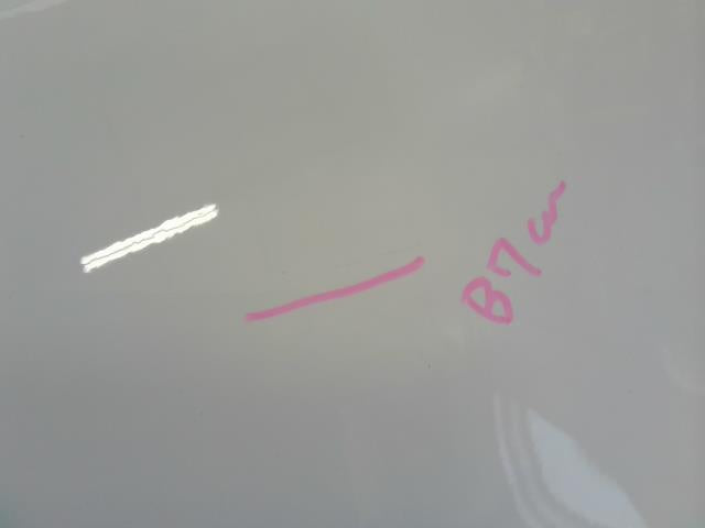 【中古】BMW 3シリーズ LDA-8C20 右フロントドア 41 00 7 298 566 自社品番250375