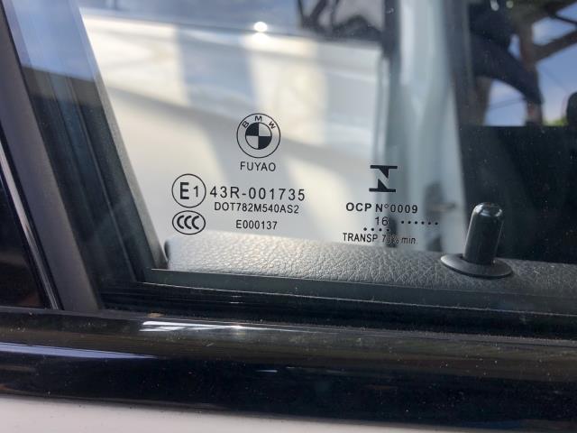 【中古】BMW 3シリーズ LDA-8C20 右フロントドア 41 00 7 298 566 自社品番250375