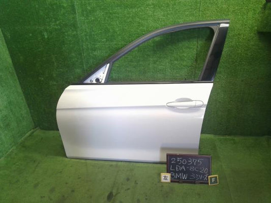 【中古】BMW 3シリーズ LDA-8C20 左フロントドア 41 00 9 628 763 自社品番250375