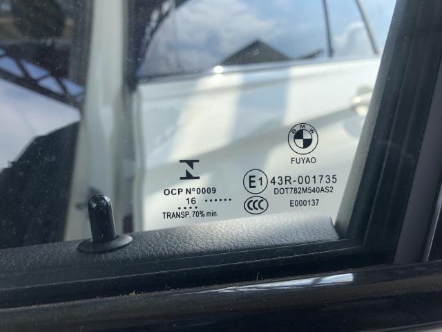 【中古】BMW 3シリーズ LDA-8C20 左フロントドア 41 00 9 628 763 自社品番250375