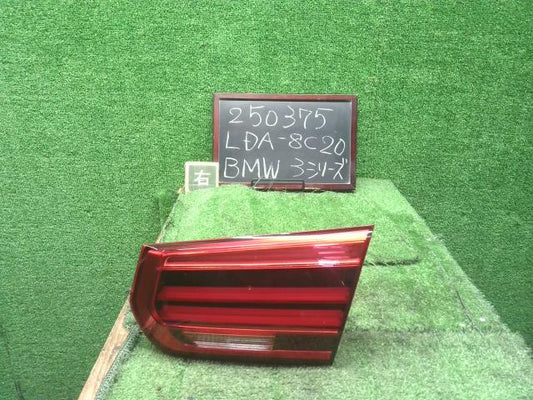 【中古】BMW 3シリーズ LDA-8C20 右テールランプ 内側 63 21 7 369 120 自社品番250375