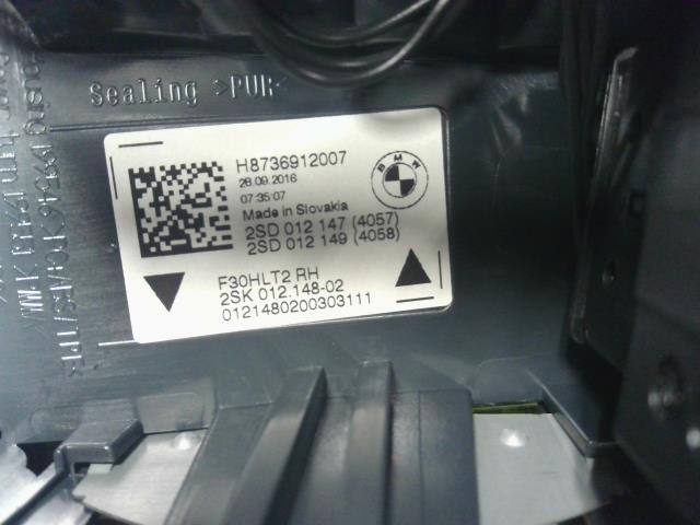 【中古】BMW 3シリーズ LDA-8C20 右テールランプ 内側 63 21 7 369 120 自社品番250375