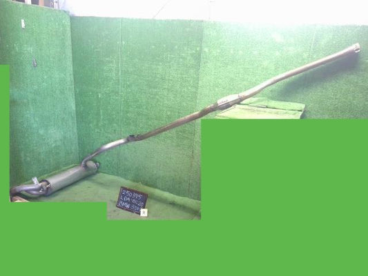 【中古】BMW 3シリーズ LDA-8C20 リア　マフラー 18 30 8 597 043 自社品番250375