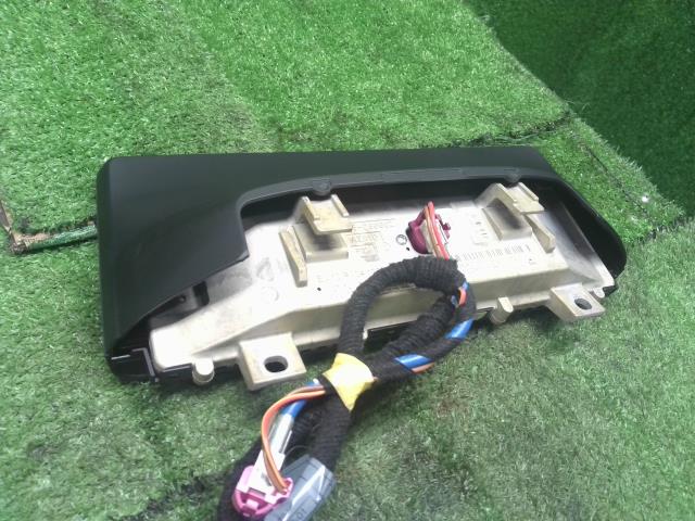 【中古】BMW 3シリーズ LDA-8C20 マルチモニター 65 50 6 822 626 自社品番250375