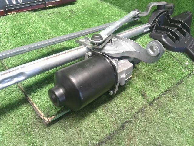 【中古】BMW 3シリーズ LDA-8C20 フロントワイパーモーター 61 61 7 260 489 自社品番250375
