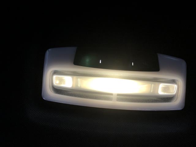 【中古】BMW 3シリーズ LDA-8C20 ルーフライニング トリムセット  自社品番250375